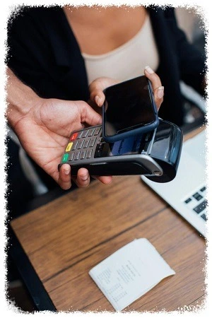 POS payment system highlighting the rise of contactless payments and digital wallets in the post-pandemic business landscape